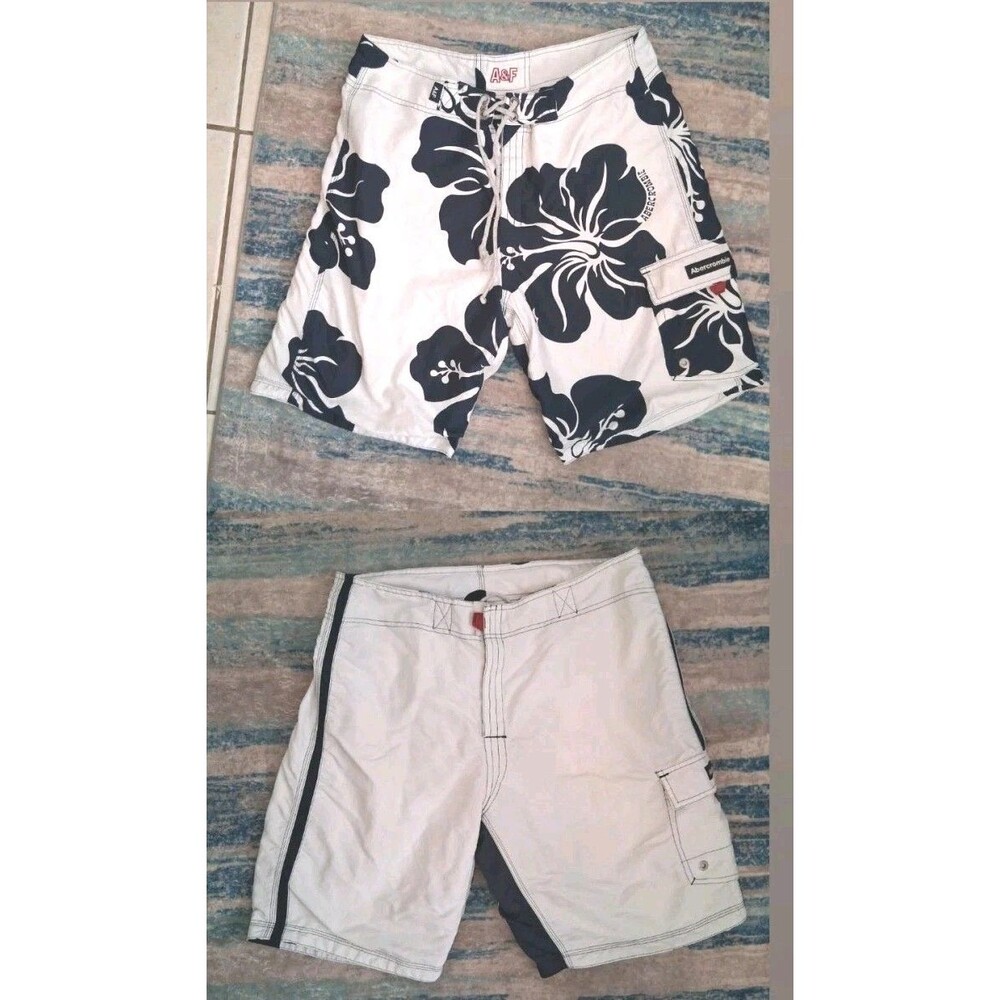 Abercrombie & Fitch Board Shorts Mens Waist 34 White Blue Reversible Floral Y2K